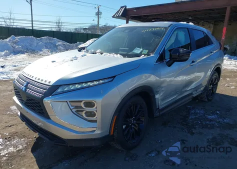 2025 Mitsubishi Eclipse Cross Le S-Awc z USA, uszkodzony, nr VIN JA4ATVAA7SZ010128